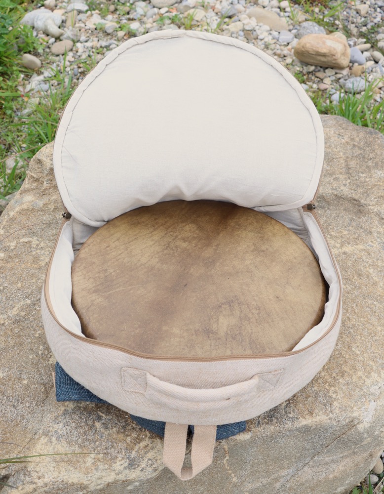 Trommeltasche Hanf mit Rucksackgurten 37-39 cm 