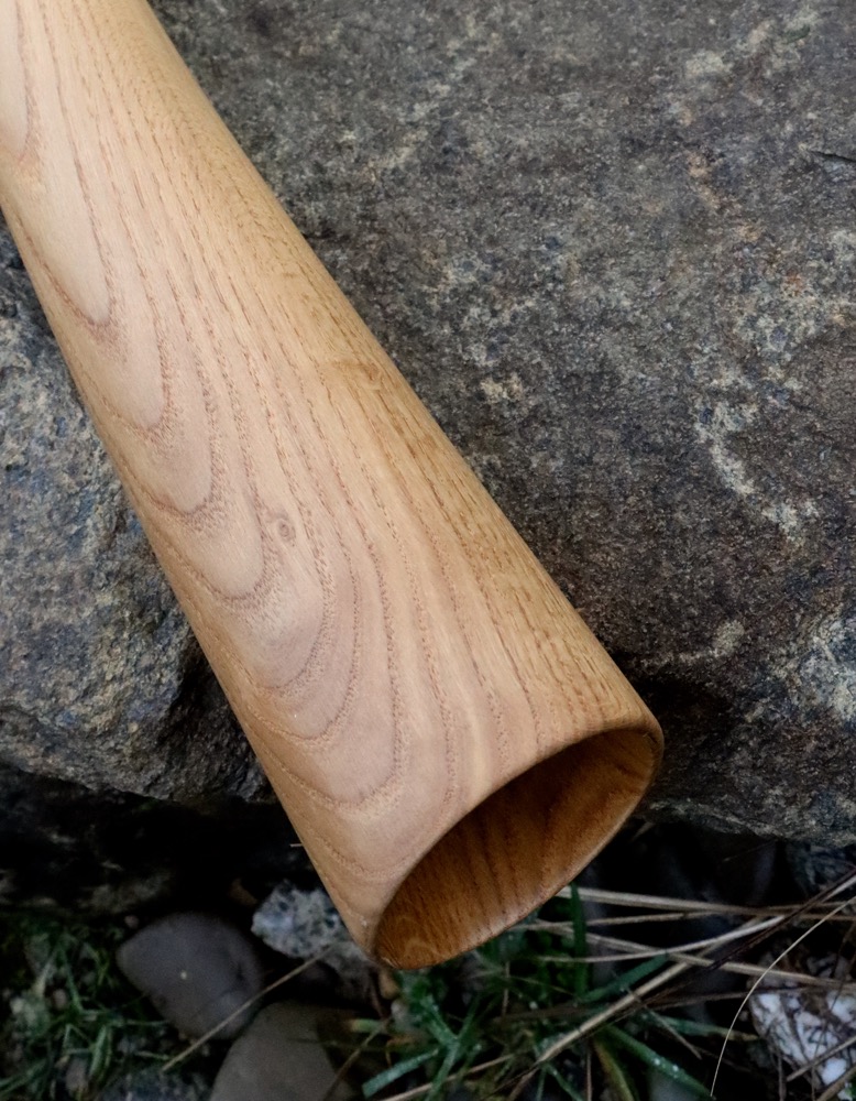 Didgeridoo Highend Eiche C# 432 hz 151 cm