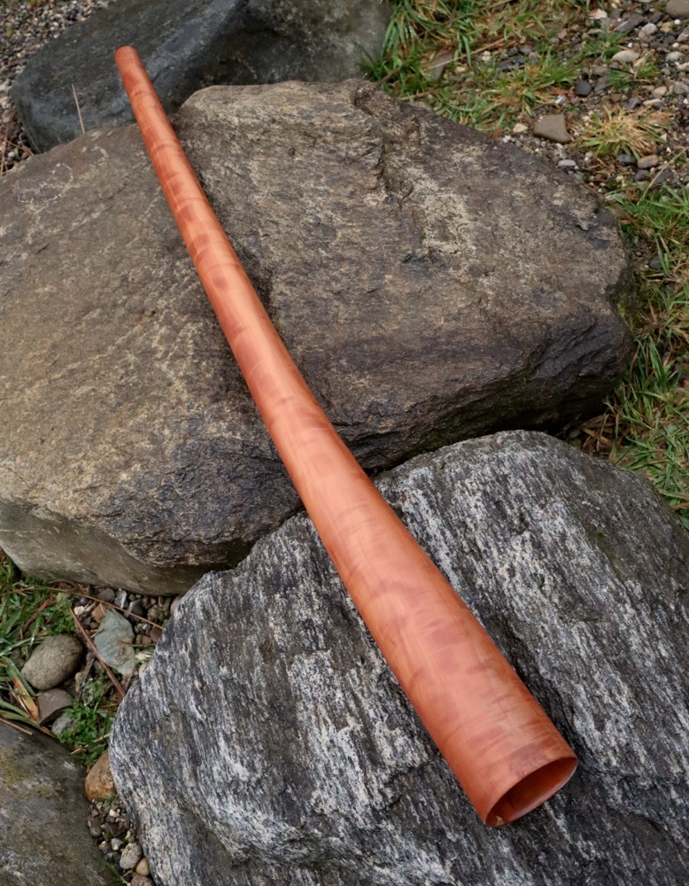 Didgeridoo Highend aus Birnholz 139 cm F# 432 hz