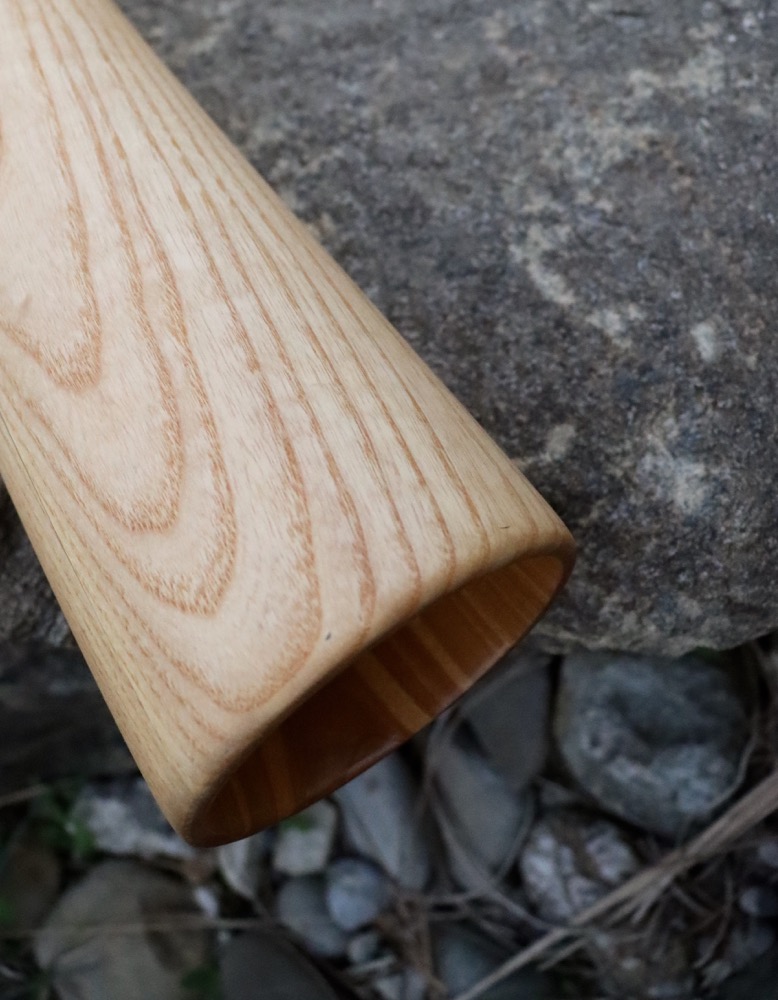 Didgeridoo Highend Esche F 432 hz 153 cm