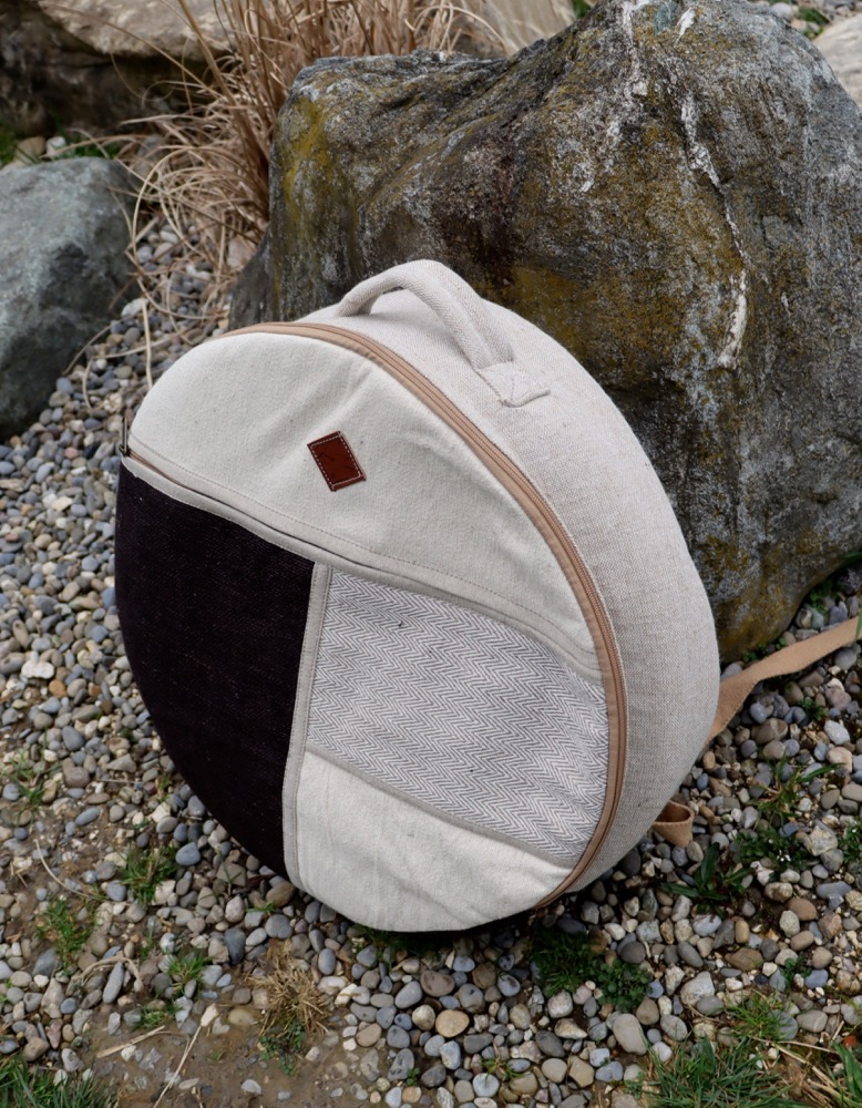 Trommelmasche Hanf mit Rucksackträgern 40-42 cm