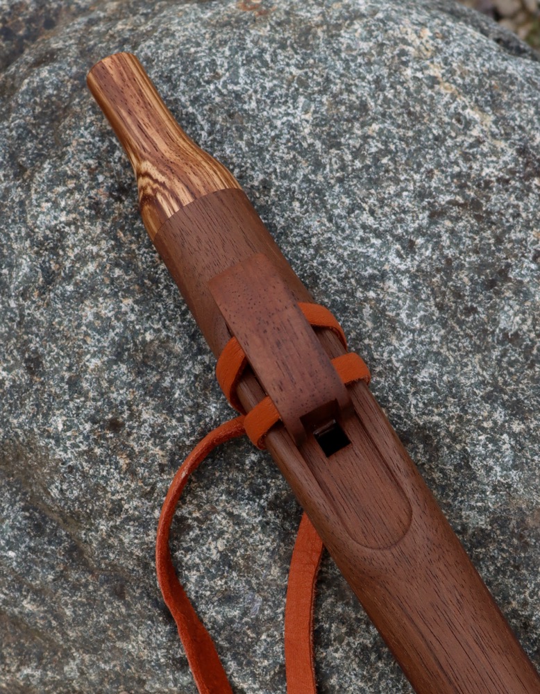 native american flute Schwarznuss f# moll