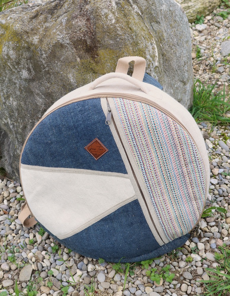 Trommeltasche Hanf mit Rucksackgurten 37-39 cm 