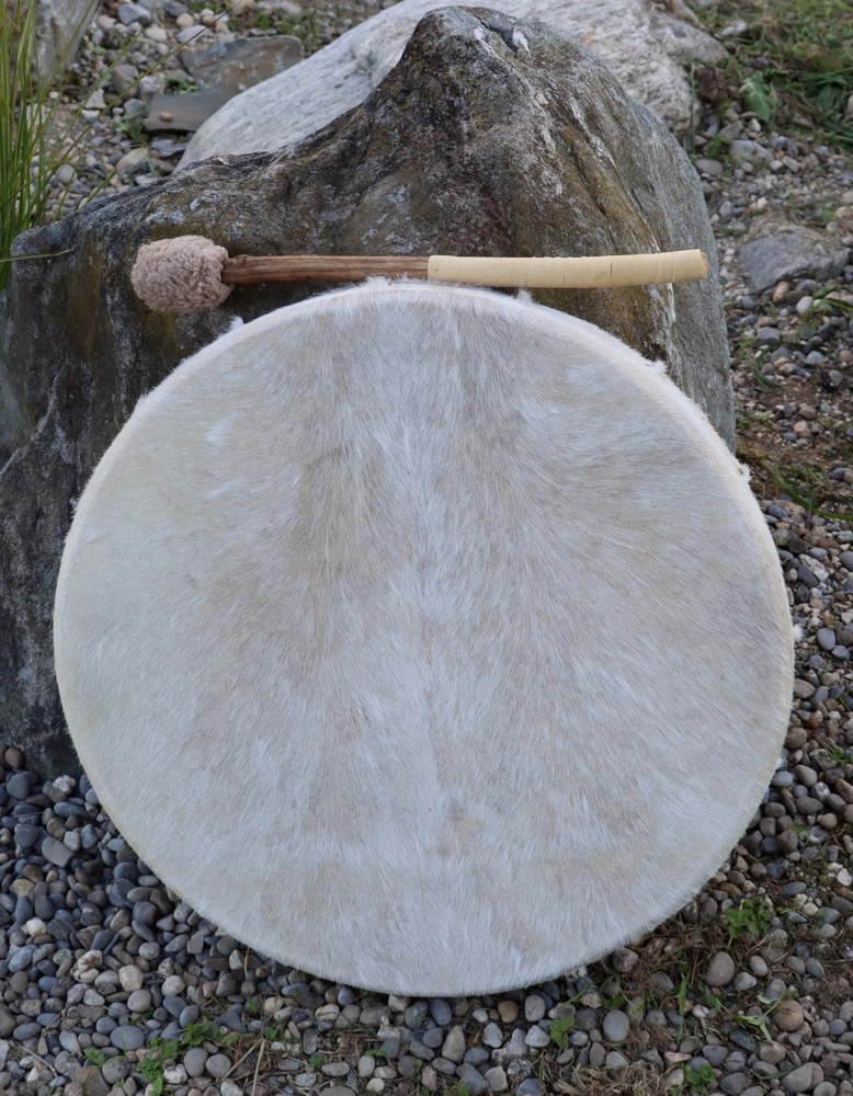   Schamanen Trommel Ziege 50,5 cm mit Federn und Edelsteinkugel