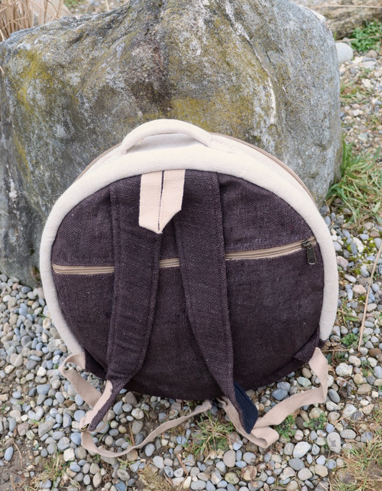 Trommeltasche Hanf mit Rucksackgurten 35-37 cm