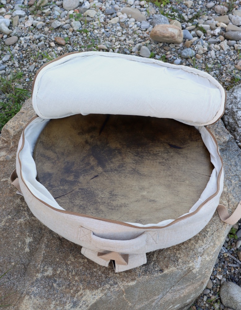 Trommeltasche Hanf mit Rucksackgurten 50 - 52 cm 