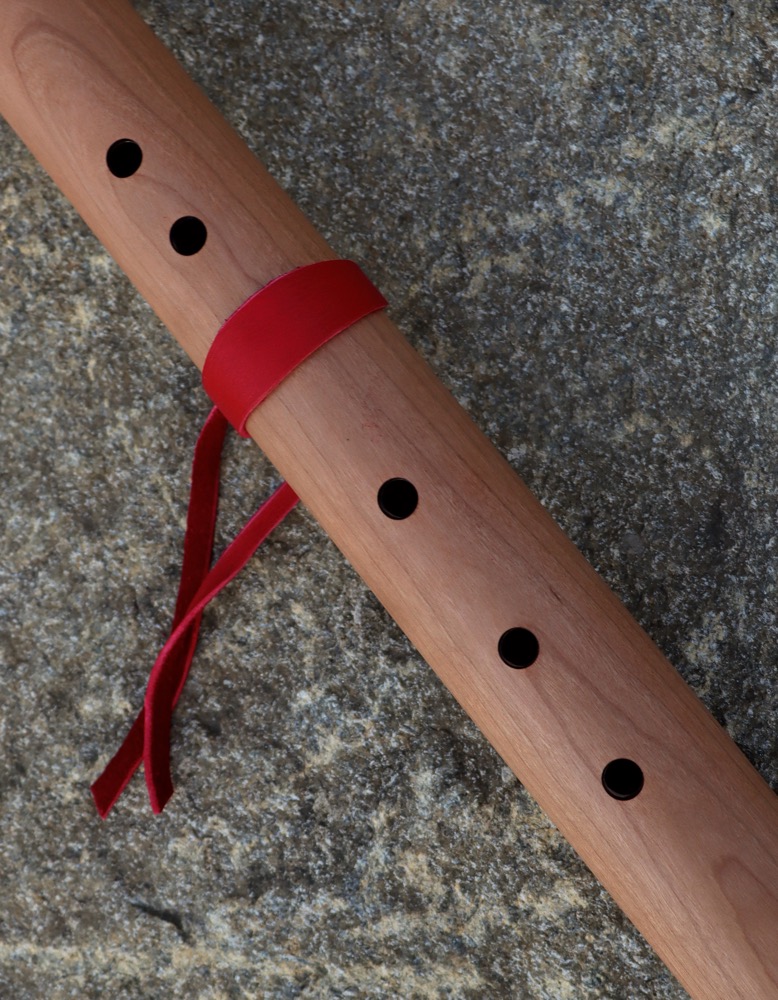 native american flute Kirschholz Bass C 432 hz