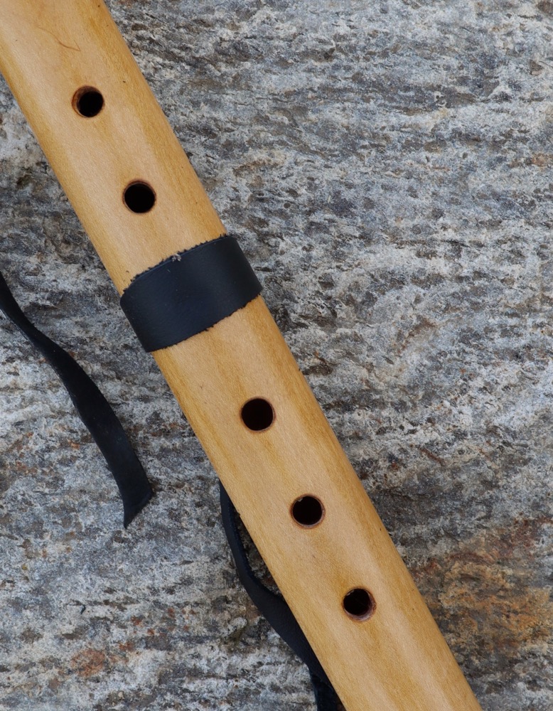 native american flute Ahorn A Flöte Kolibri 440 hz