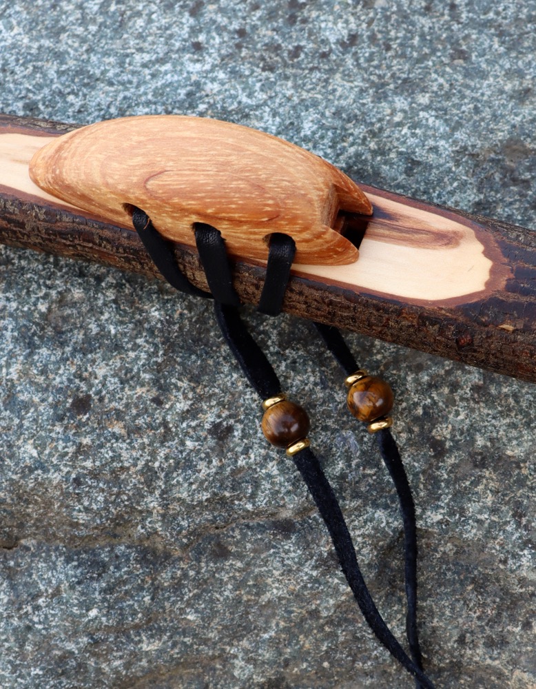 Gebetsflöte Hartriegel a Flöte  Tiger eye 432 hz