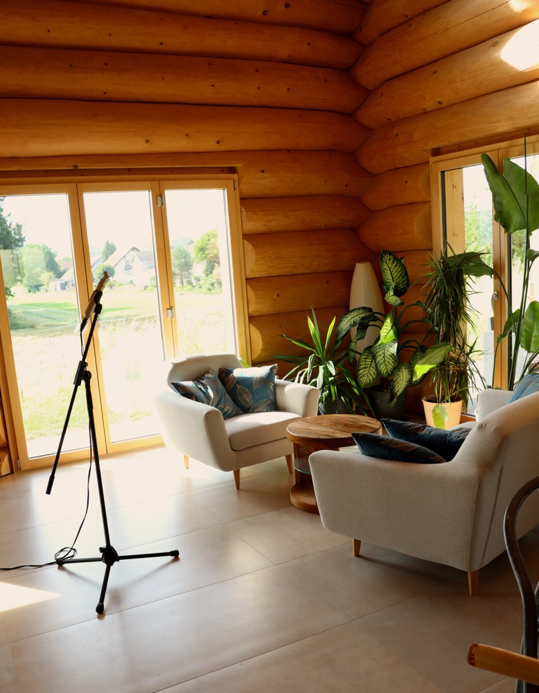 Studioaufnahmen in Blockhaus-Ambiente