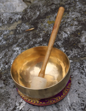 Planetenschale Eros 14,5 cm inkl. Schlägel u Kissen