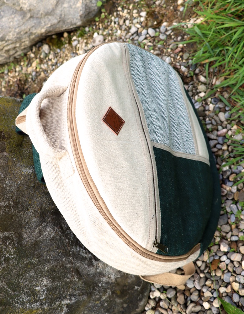 Trommeltasche Hanf mit Rucksackgurten 35- 38 cm 