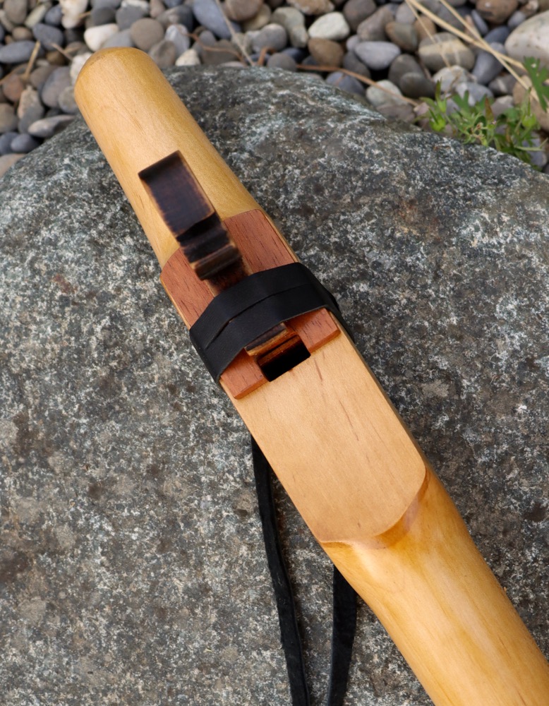 Gebetsflöte Ahorn E Moll Wolf 440 hz