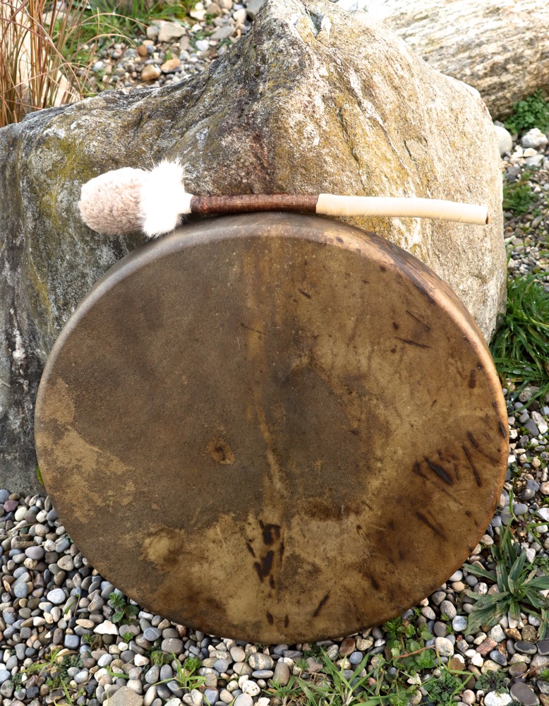 Neumondritual Trommel Nov 25 Rothirsch Kuh 46 cm