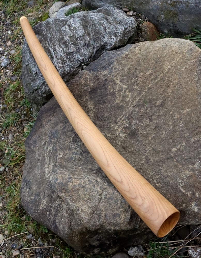 Didgeridoo Highend Eiche C# 432 hz 151 cm