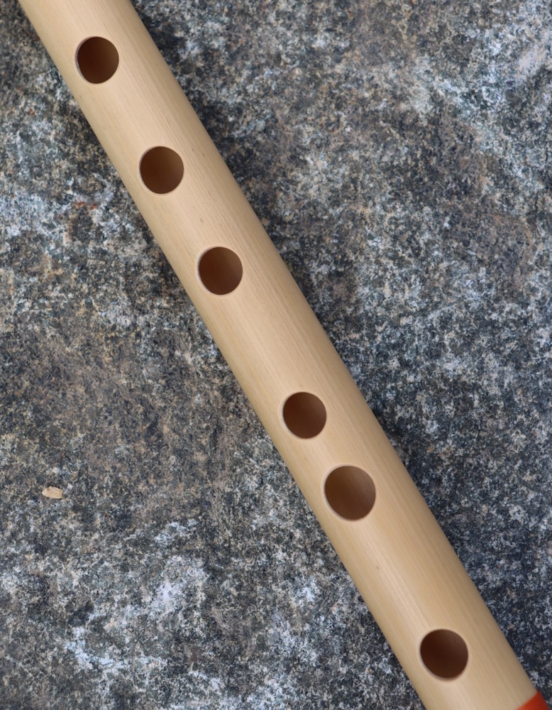 Bansuri Flöte Bambus C# 432 hz inkl. Hartschalenköcher