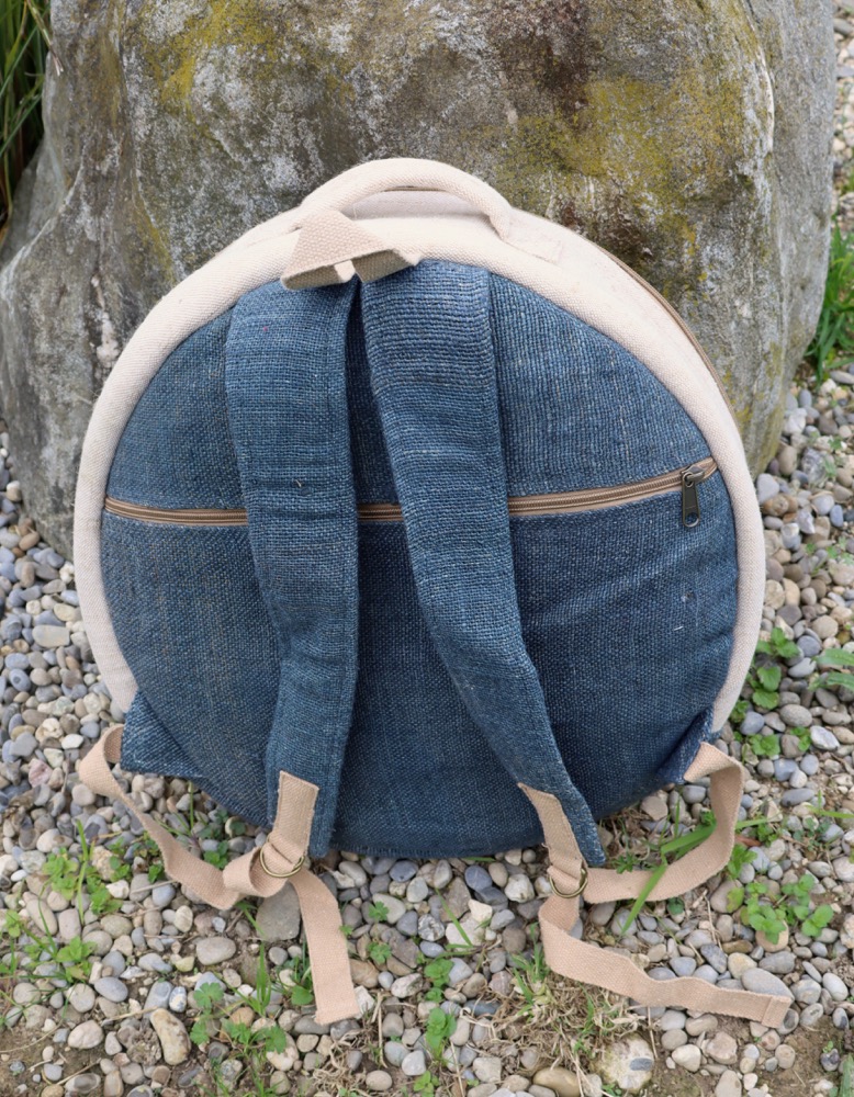 Trommeltasche Hanf mit Rucksackgurten 37-39 cm 