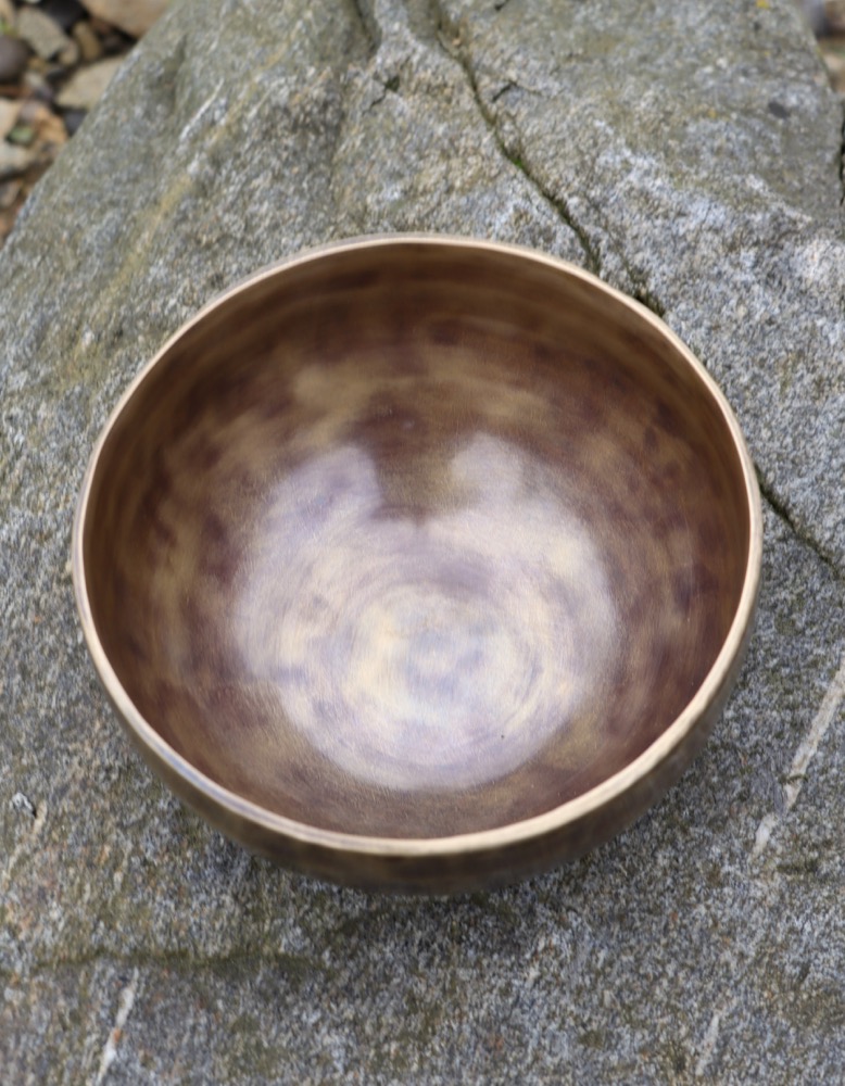 Klangschale Vollmond  Chiron 19,5 cm inkl. Schl. und Kissen