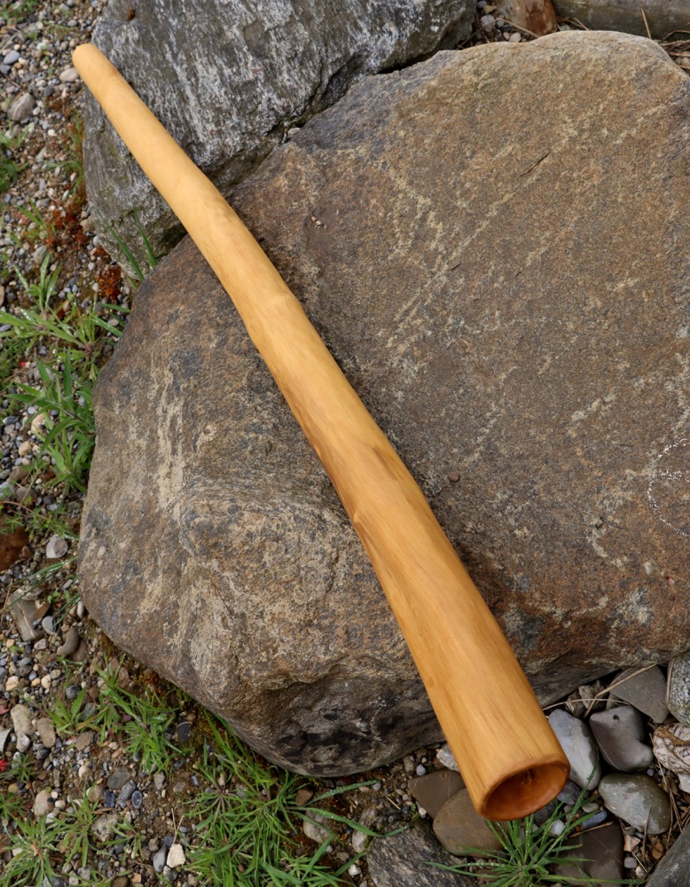 Didgeridoo aus Holunderholz  139 cm C# 432 hz 