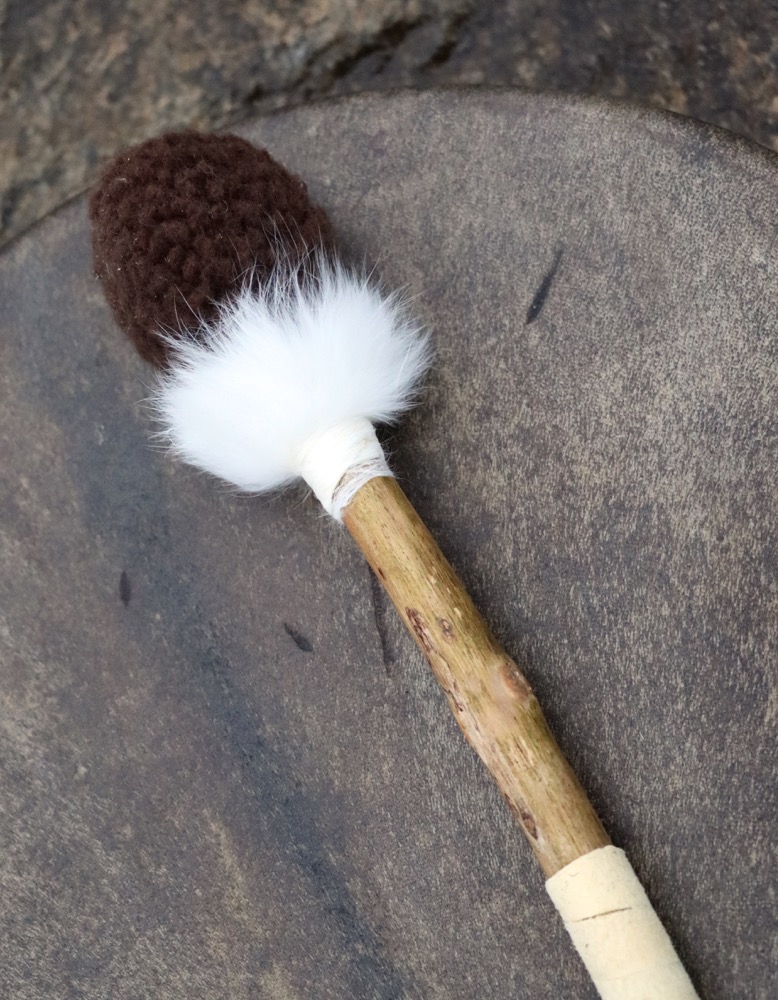 Edelstein Trommel Vollmond Feb. 26 Rothirsch Kuh 35,5 cm