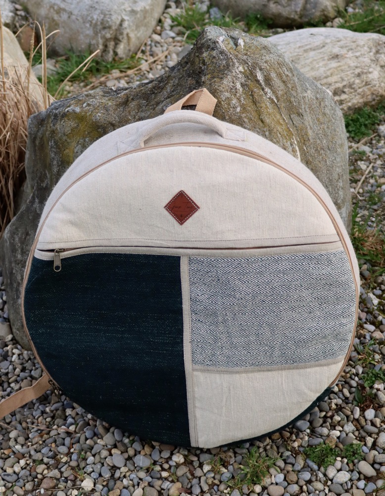 Trommeltasche Hanf mit Rucksackgurten 45/46 cm 