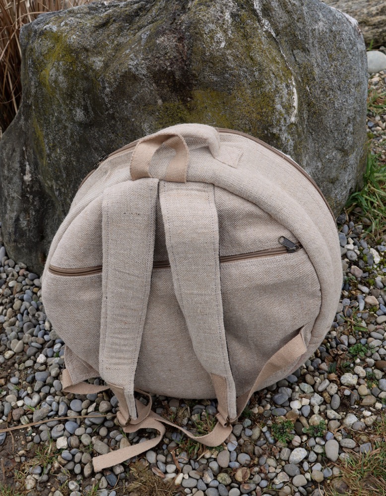 Trommeltasche Hanf mit Rucksackgurten 35-37 cm