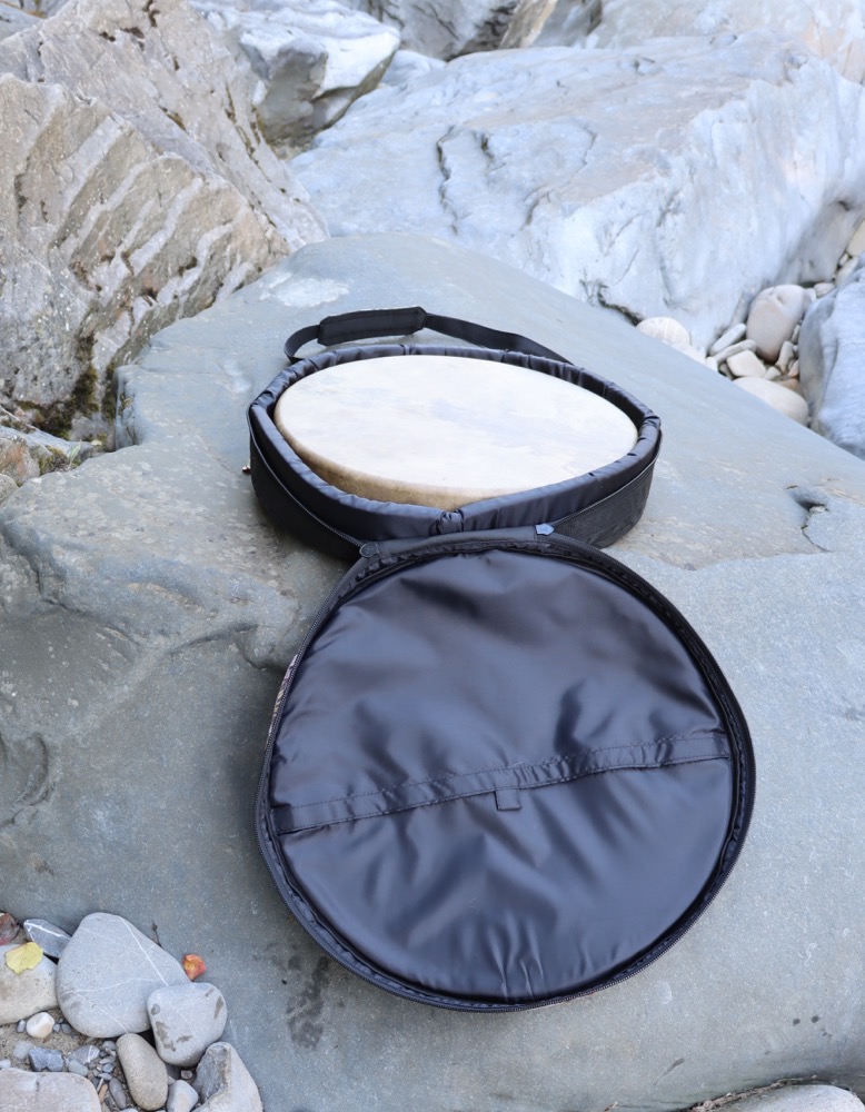 Trommeltasche Tiger gepolstert 35/36 cm 