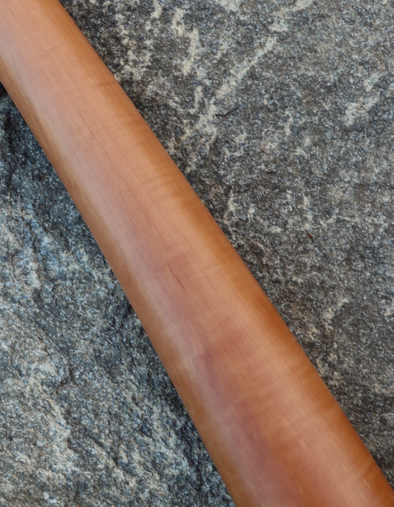 Didgeridoo Highend aus Birnholz 146 cm D 440 hz