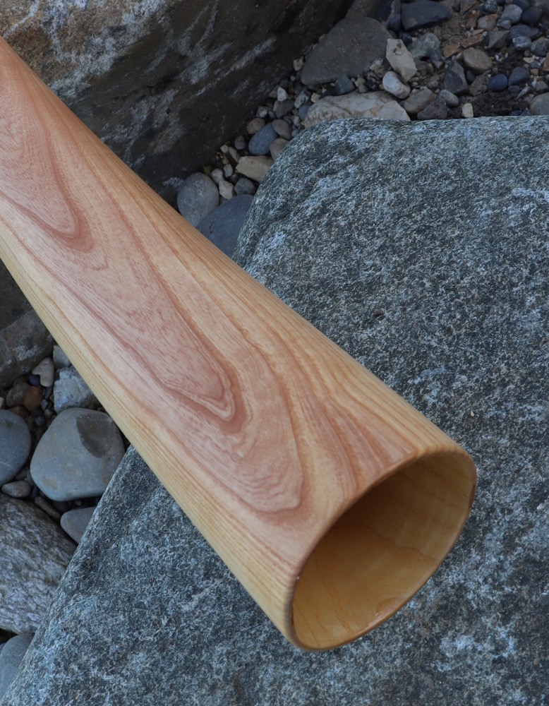 Didgeridoo  Highend Esche E 432 hz 157 cm