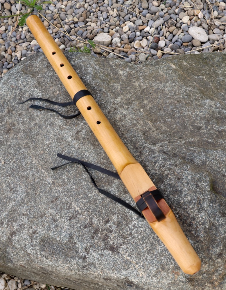 Gebetsflöte Ahorn E Moll Wolf 440 hz