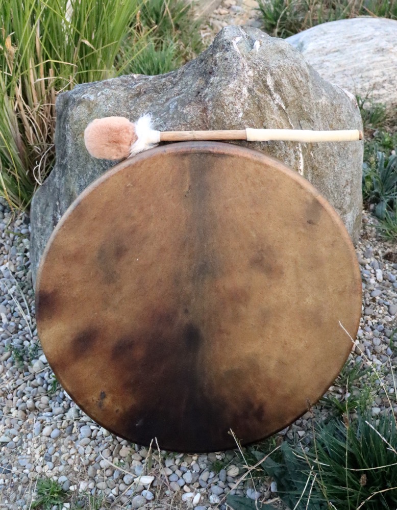 Erdentrommel Neumond Aug 26 50 cm RH Bulle  