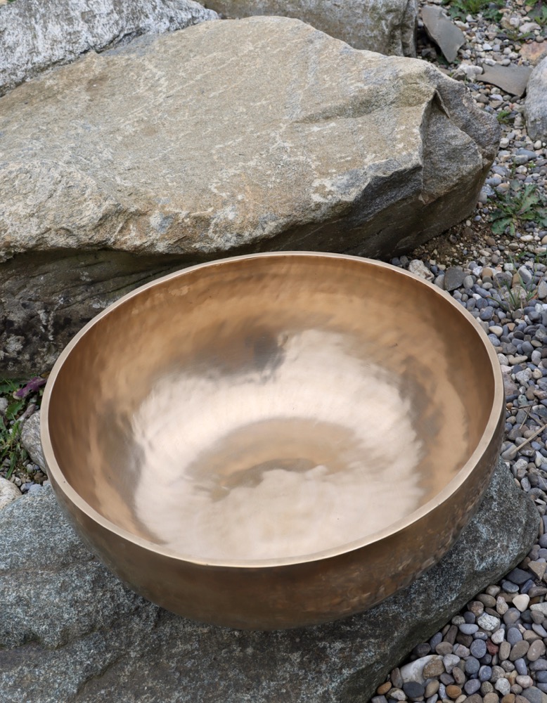 Fussklangschale Merkur 47 cm inkl. Schlägel und Kissen