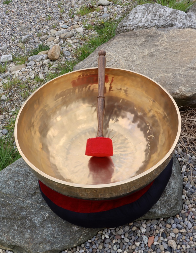 Fussklangschale SONNE 56,5 cm inkl. Schlägel und Kissen