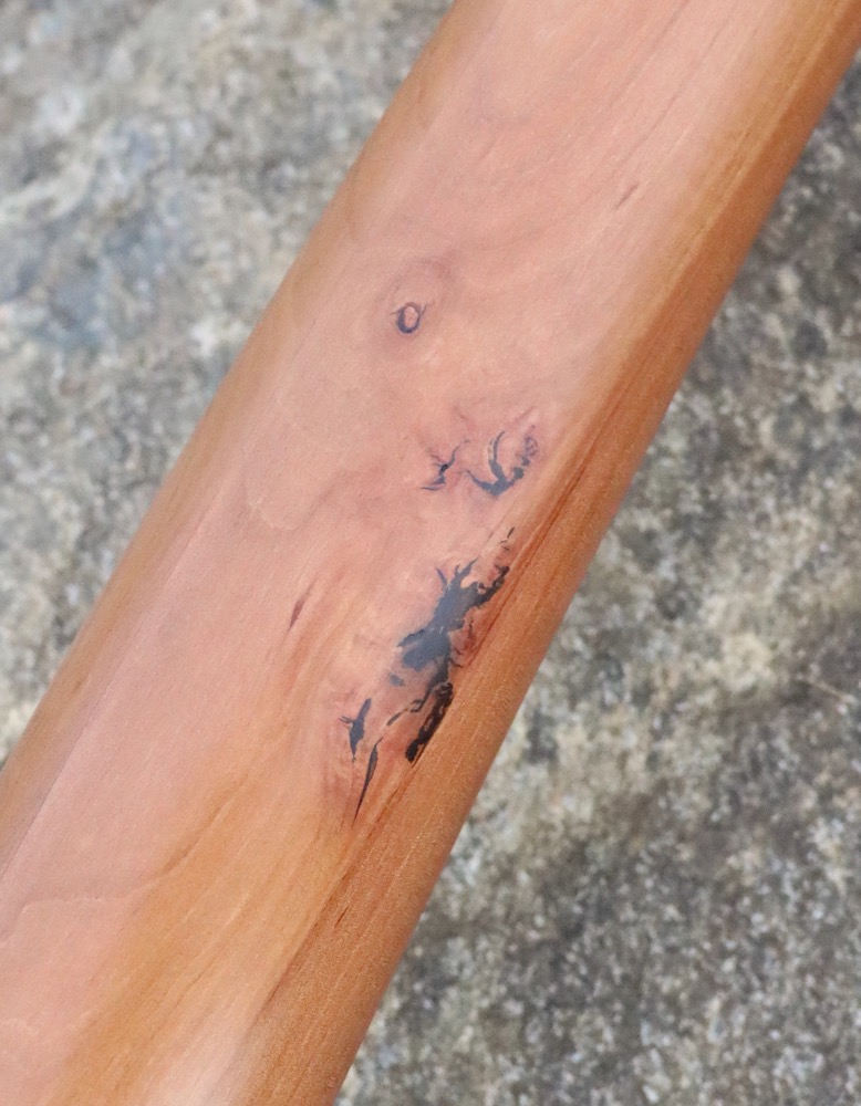 Didgeridoo aus schweizer Birnholz  D 440 hz 146 cm