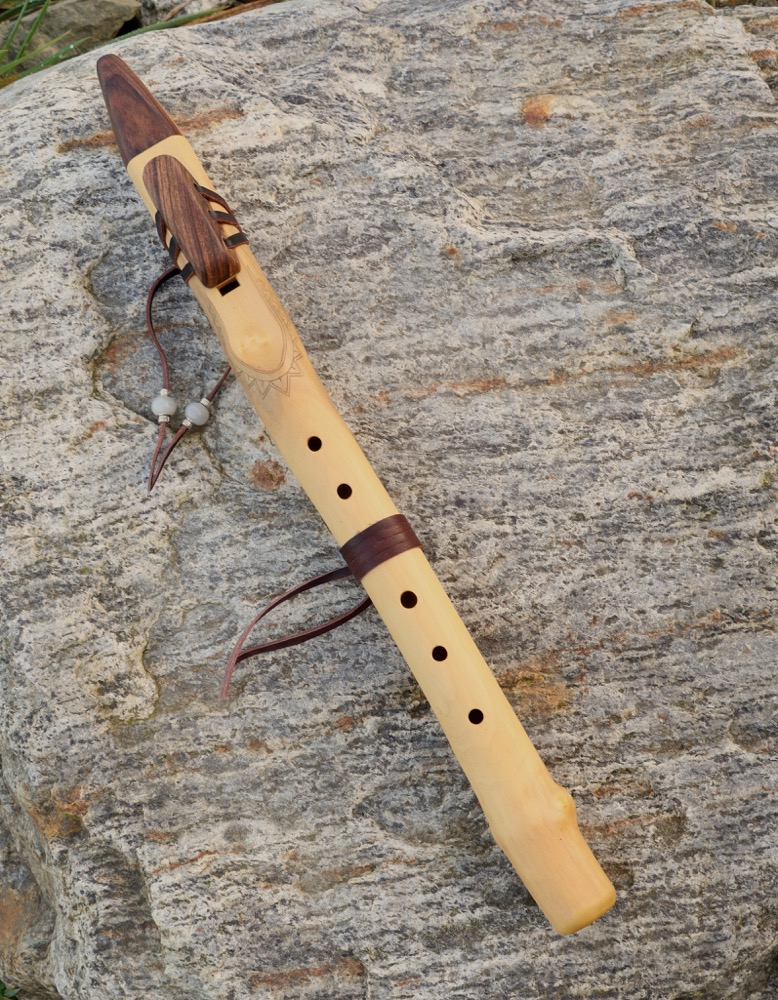  Gebetsflöte Holunder Edelsteinkugeln f# moll 432 hz 