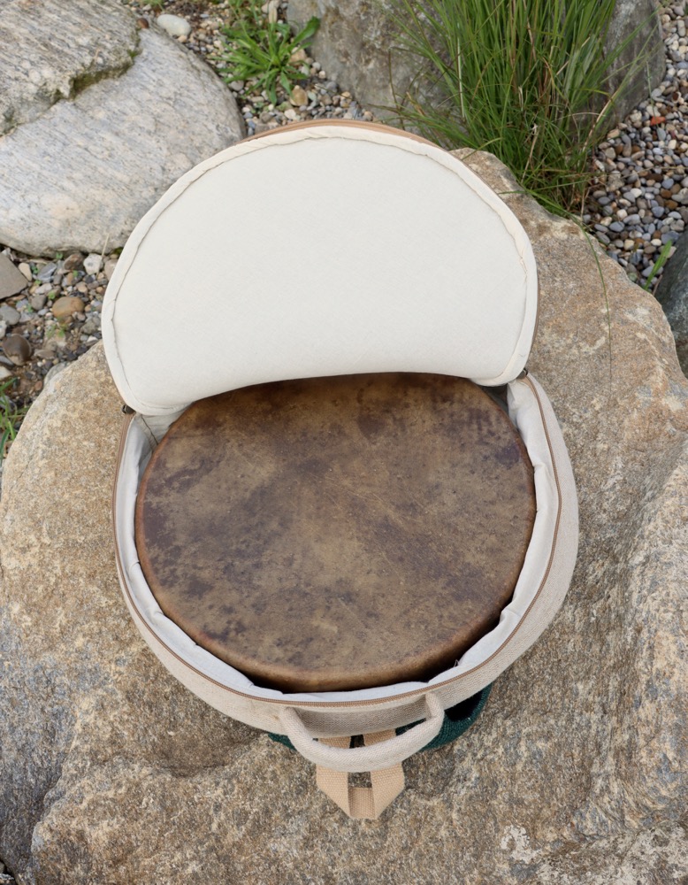 Trommeltasche Hanf mit Rucksackgurten 35- 38 cm 