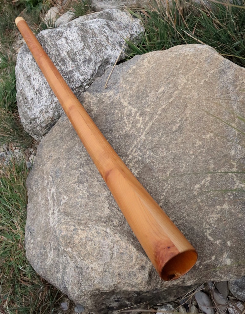 Didgeridoo Highend aus  Kirschholz  E 432 hz 151 cm 