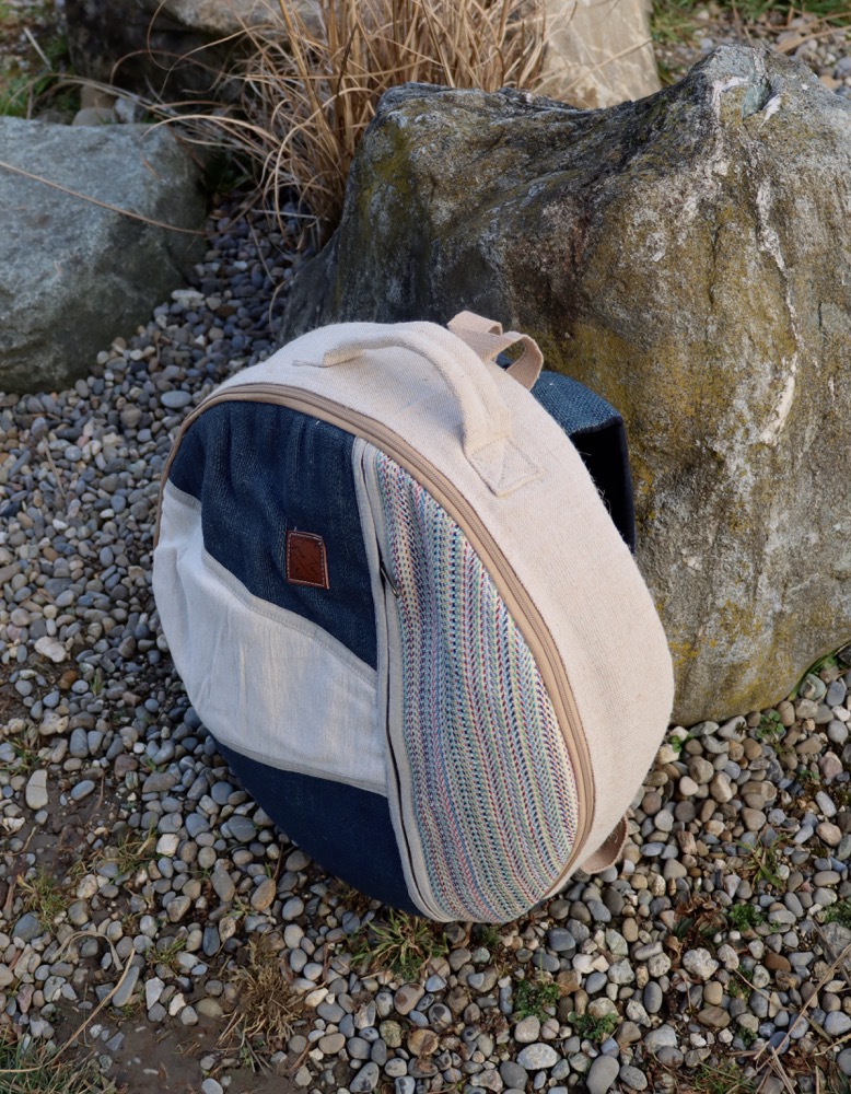 Trommeltasche Hanf mit Rucksackgurten 40-42 cm 