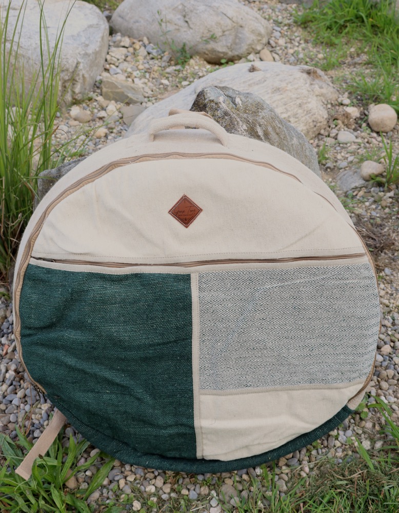 Trommeltasche Hanf mit Rucksackgurten 55-59 cm
